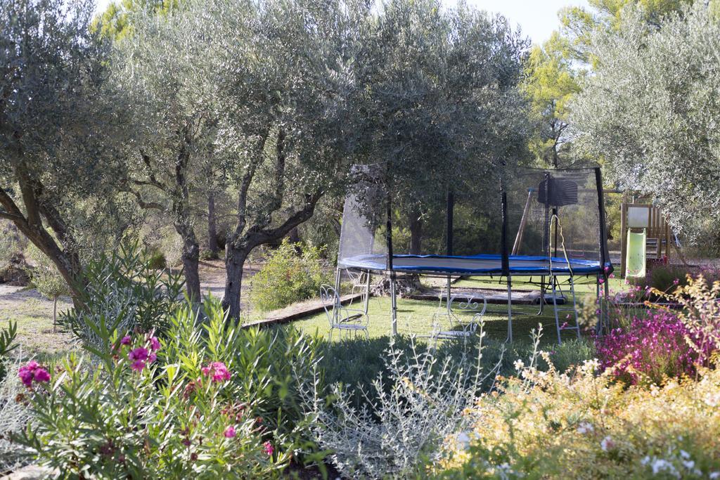 Mas Des Avelines Villa Le Brulat Kültér fotó